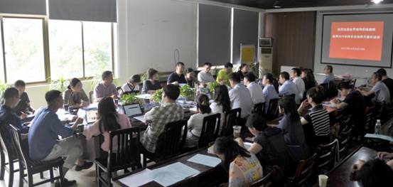 beat365官方网站本科专业培养方案论证会